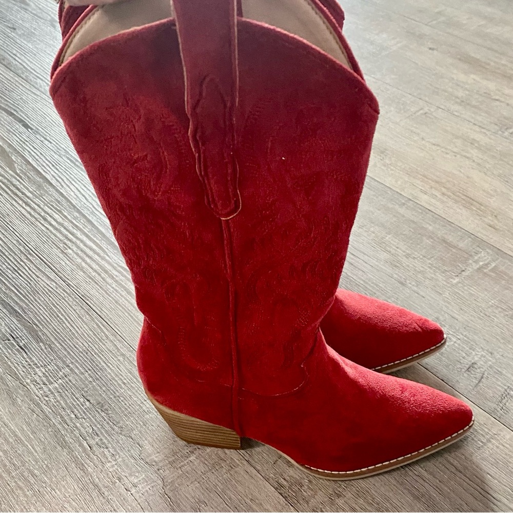 Western Cowgirl Amaya Red Suede Slip-On Pointed Toe Heeled Rodeo Boots 7.5 - Picture 6 of 6